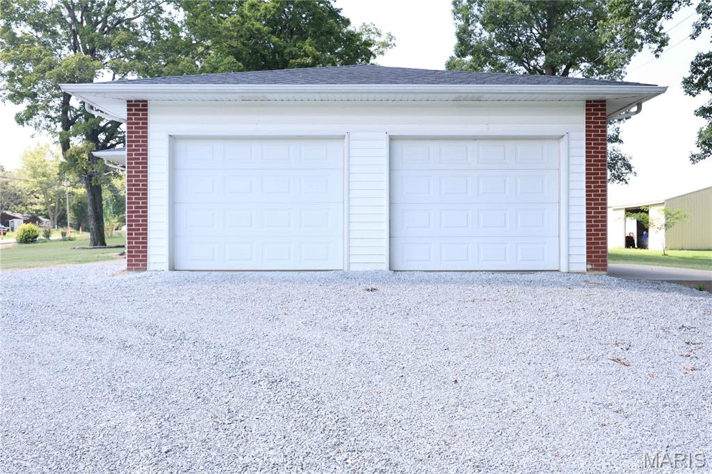 714 State Highway 34 Property Photo 5