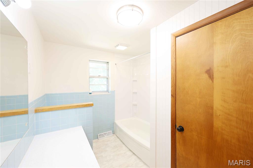 714 State Highway 34 Property Photo 23