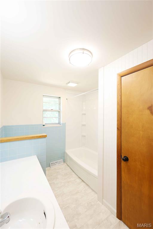 714 State Highway 34 Property Photo 24