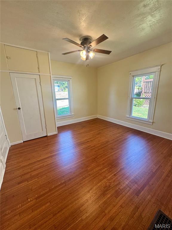 1628 Singleton Avenue Property Photo 11