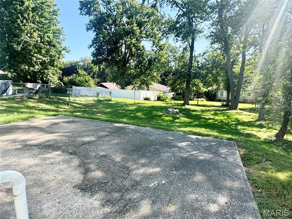 1628 Singleton Avenue Property Photo 28