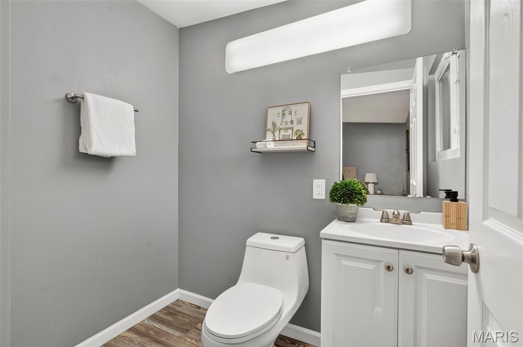 430 Holiday Hill Drive Property Photo 19