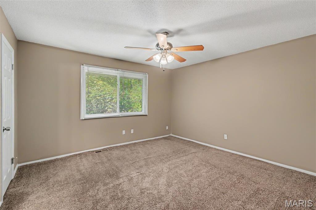12673 Willow Trail Drive Property Photo 9