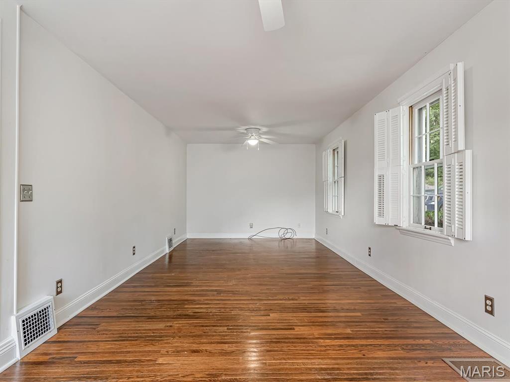 943 Sugarloaf Hill Road Property Photo 4