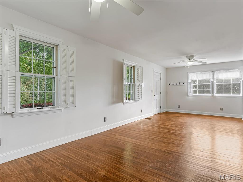 943 Sugarloaf Hill Road Property Photo 5