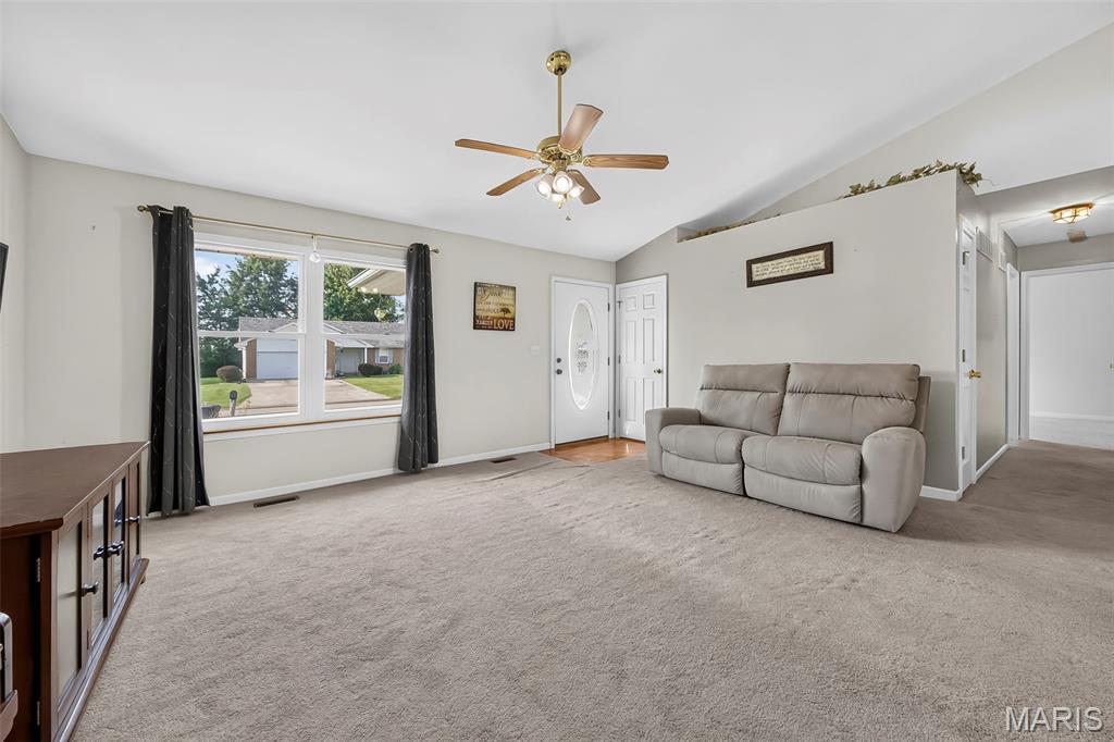 1009 Southway Drive Property Photo 12