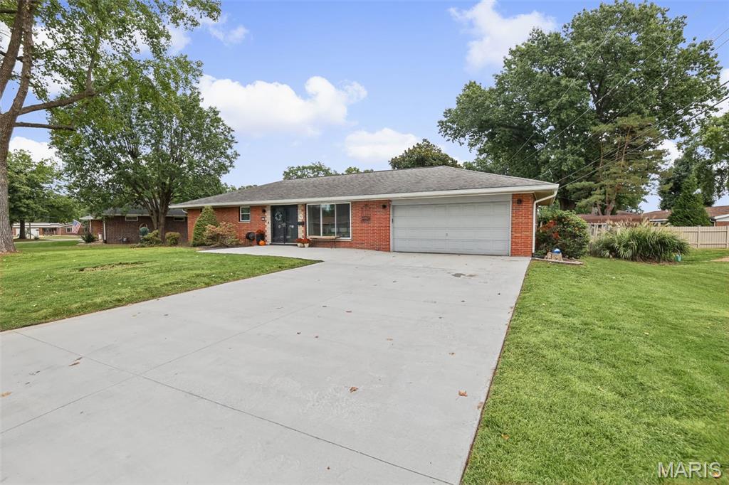 4303 Chadwick Drive Property Photo 3
