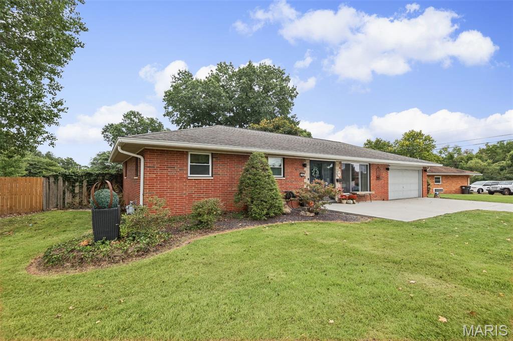 4303 Chadwick Drive Property Photo 4