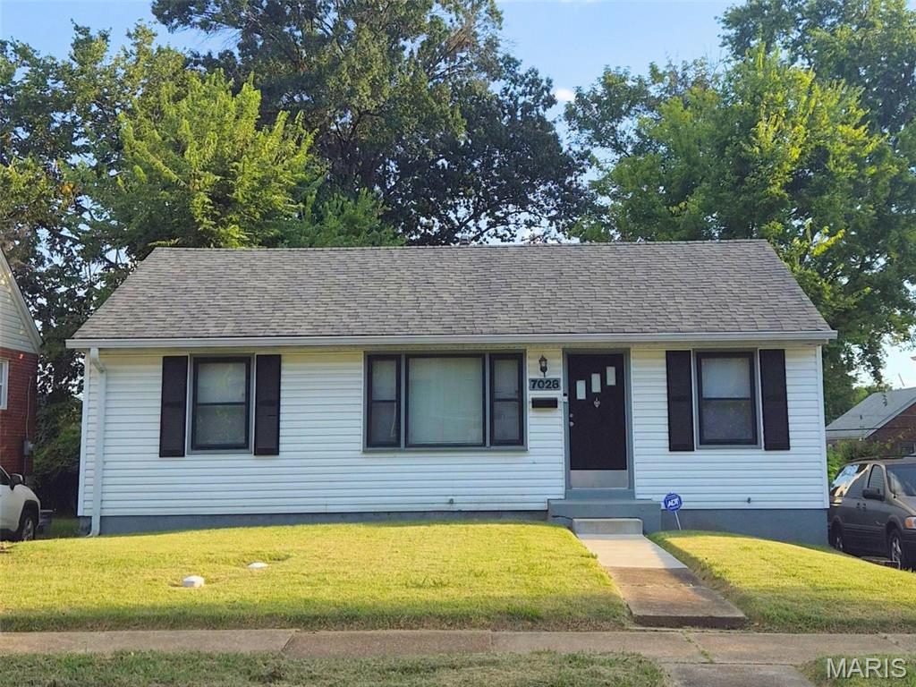 7028 Julian Avenue Property Photo 1