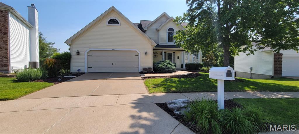 332 Golden Cherry Drive Property Photo 1