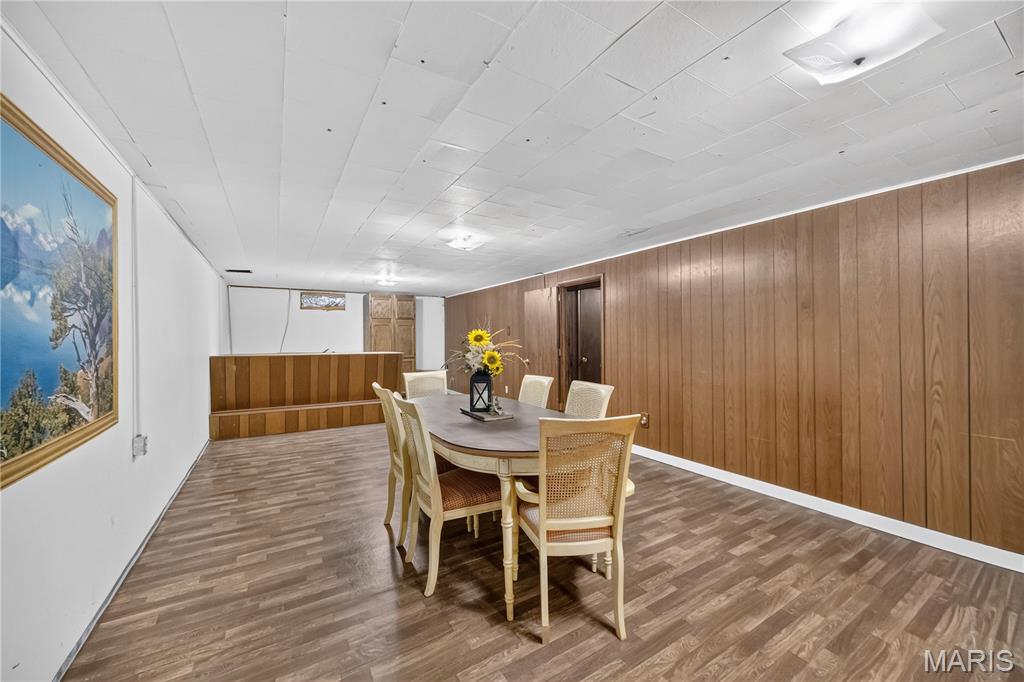10404 Bust Drive Property Photo 18