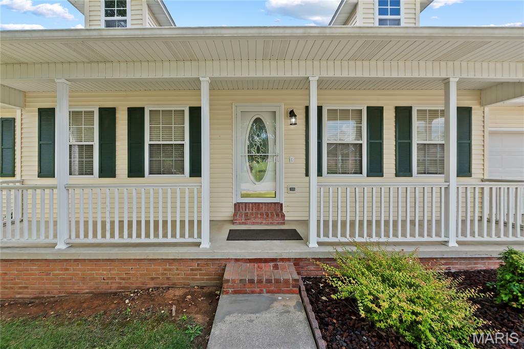 1655 Deerwood Drive Property Photo 2