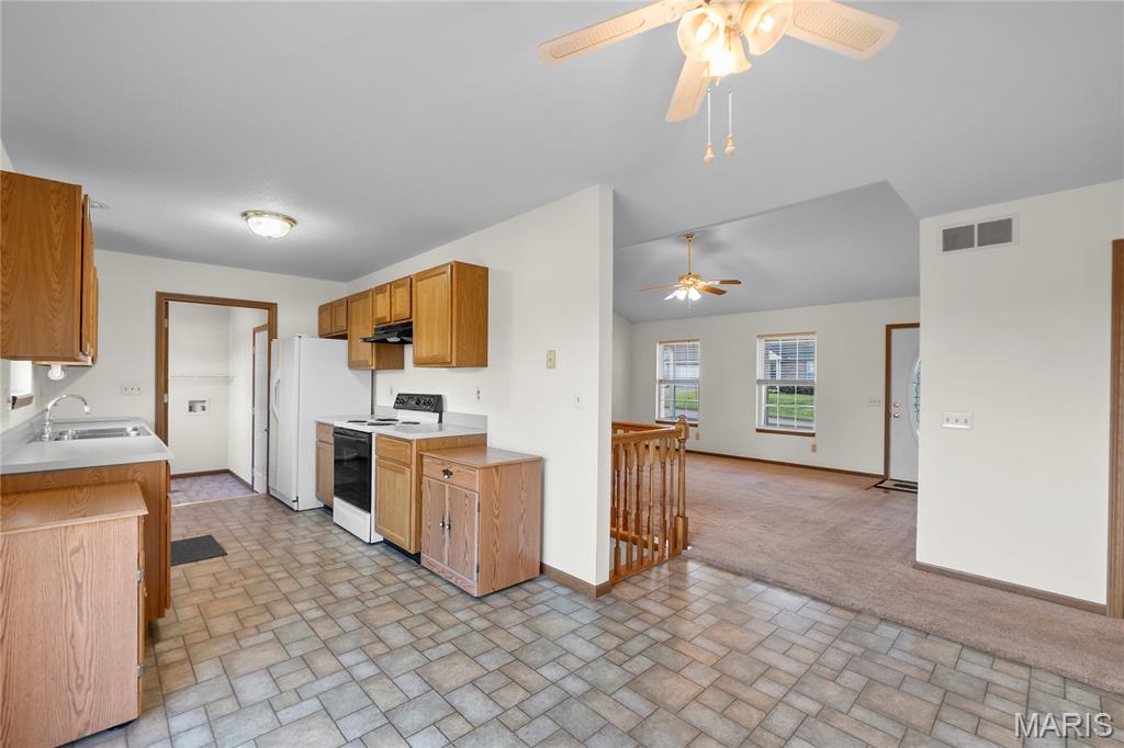 1655 Deerwood Drive Property Photo 14