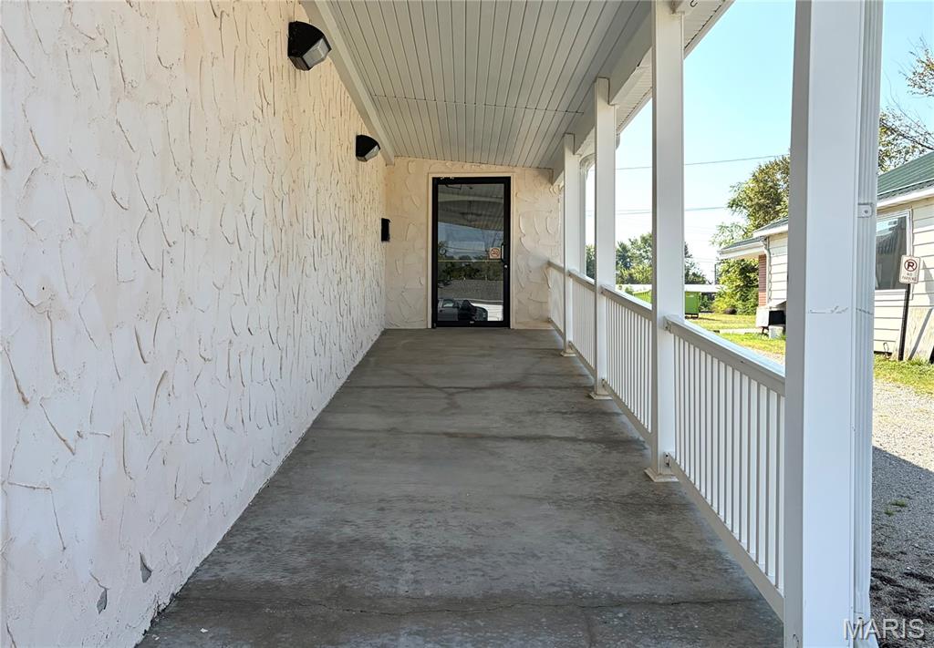 314 E Washington Boulevard Property Photo 8