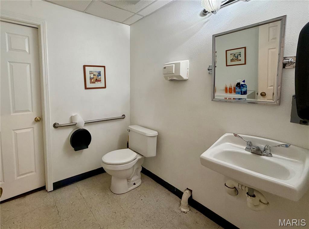 314 E Washington Boulevard Property Photo 26