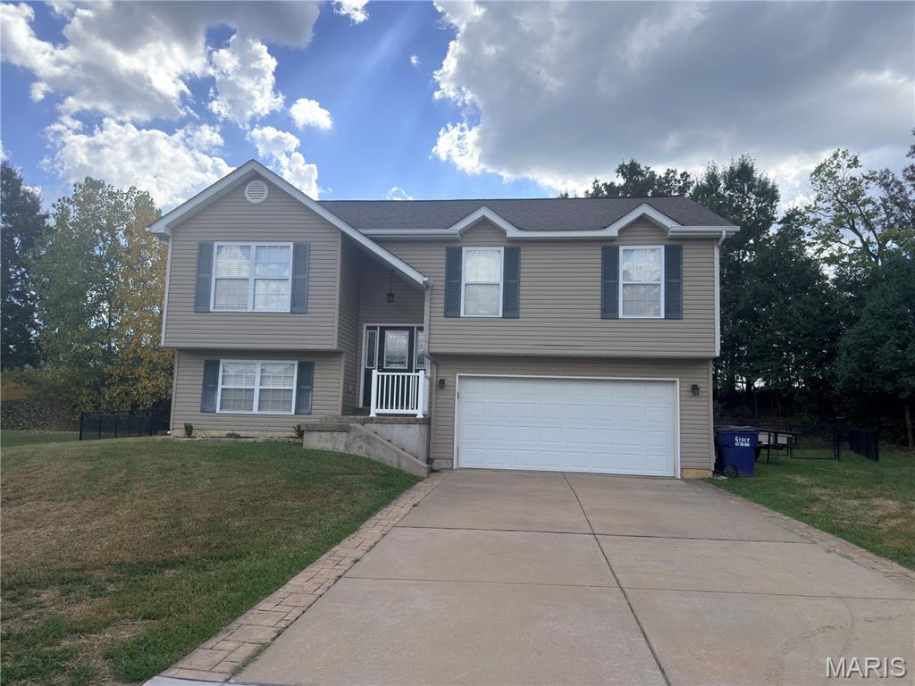 381 Gardenia Drive Property Photo 1