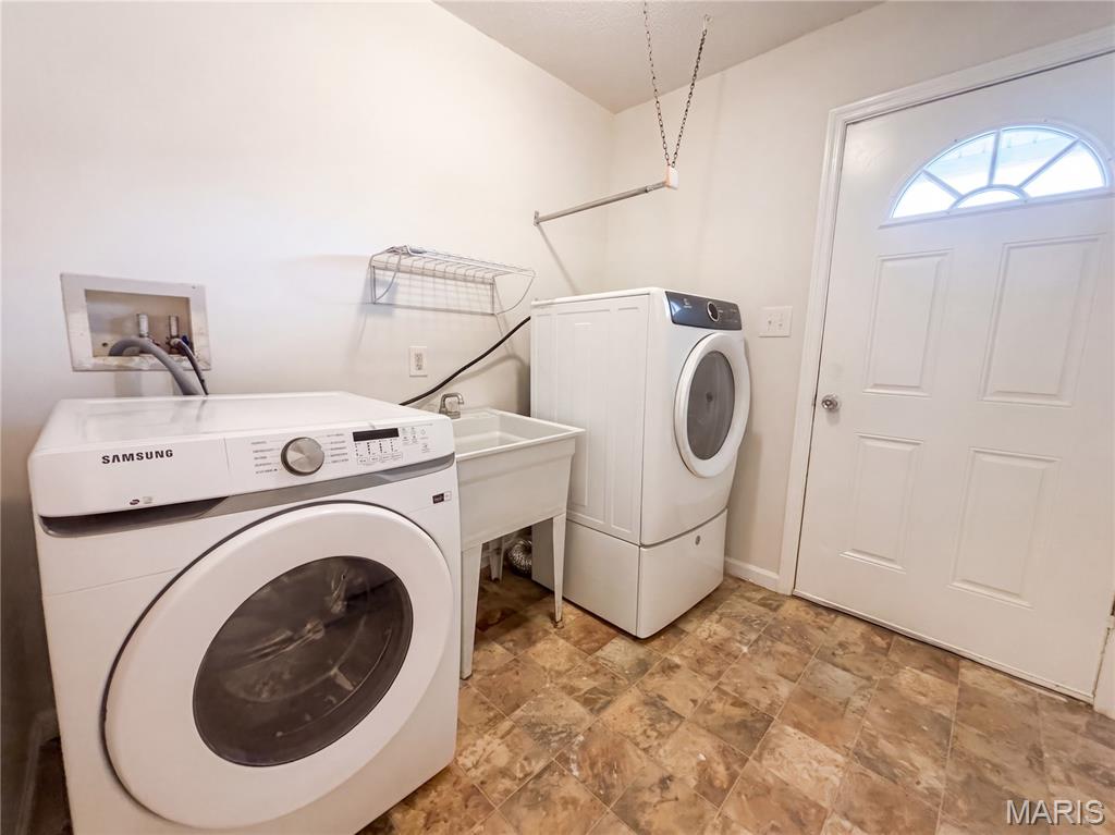 6941 Willing Street Property Photo 15