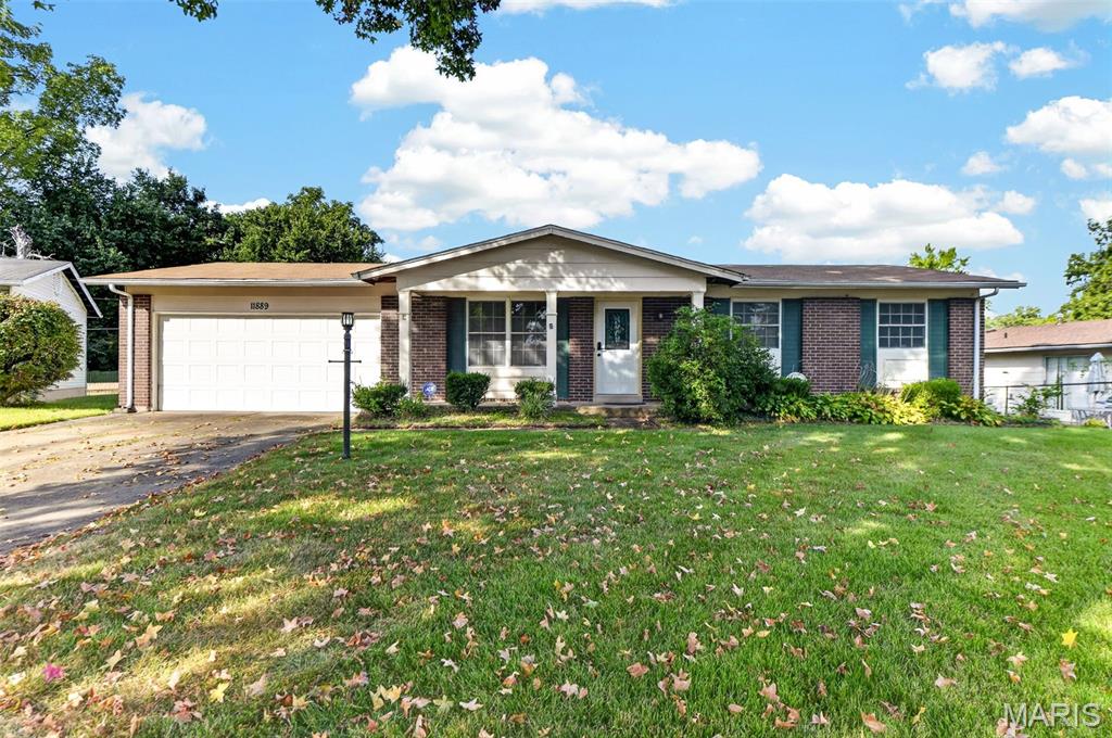 11889 Laredo Court Property Photo 1