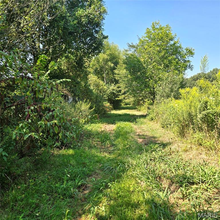 000 Oshel Property Photo 5