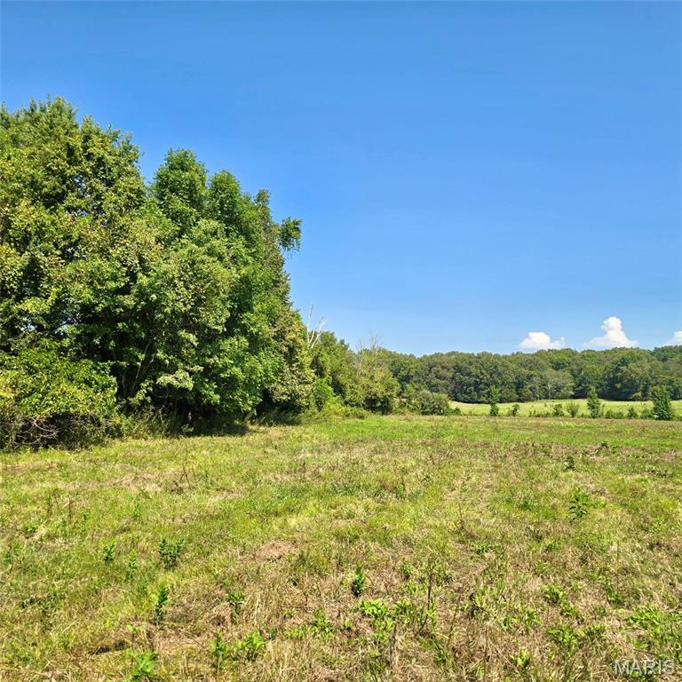 000 Oshel Property Photo 14