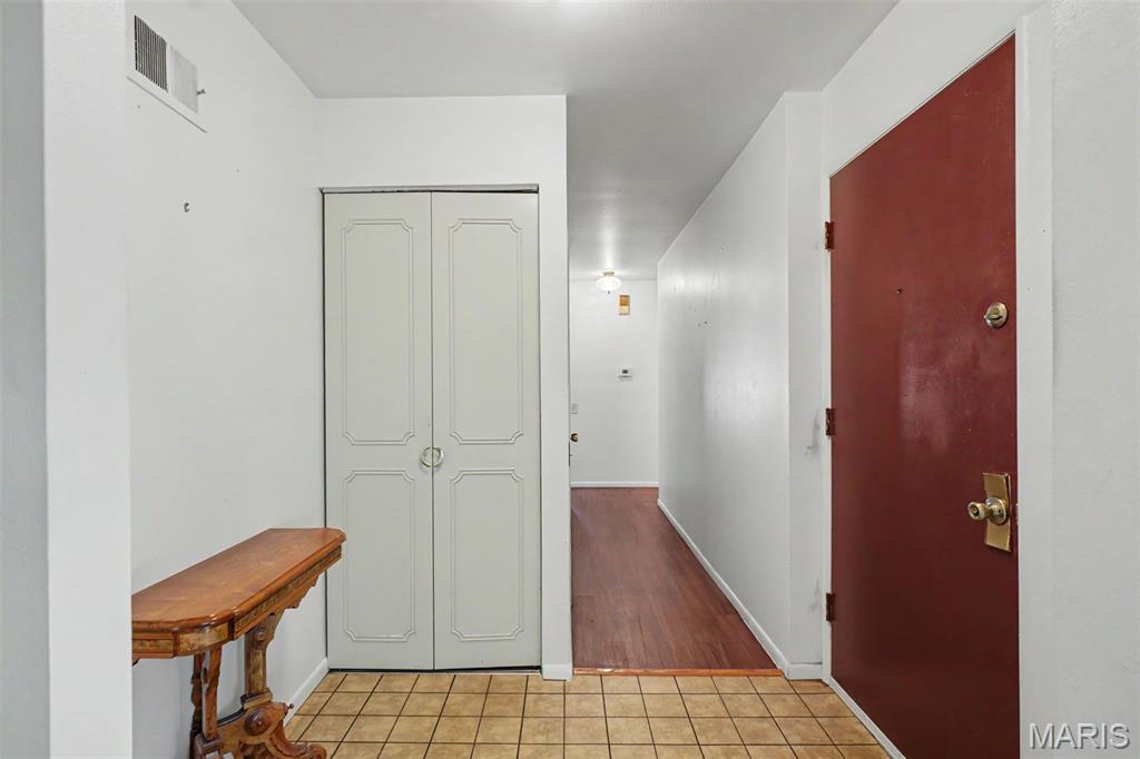 2025 Derhake Road Property Photo 2