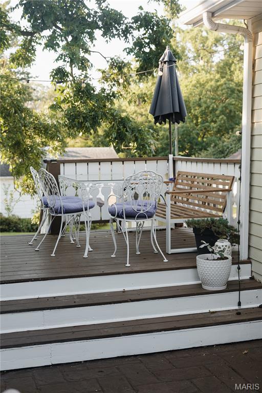 5548 Chestnut Street Property Photo 5