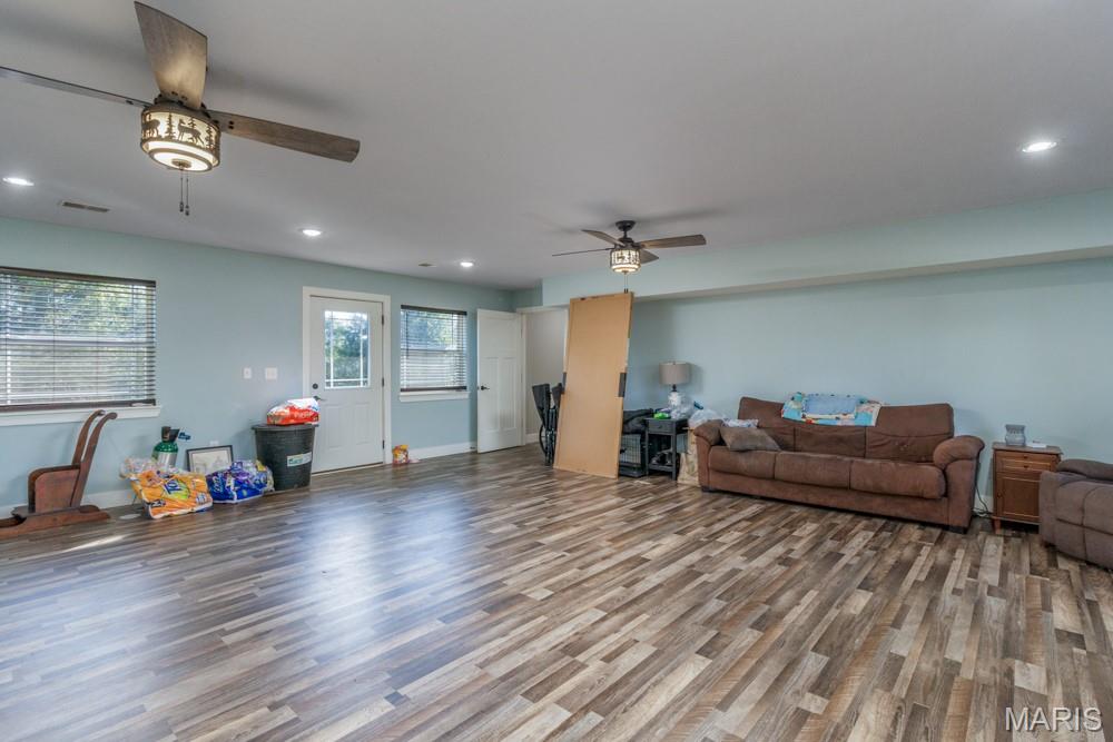30170 Highway U Property Photo 15