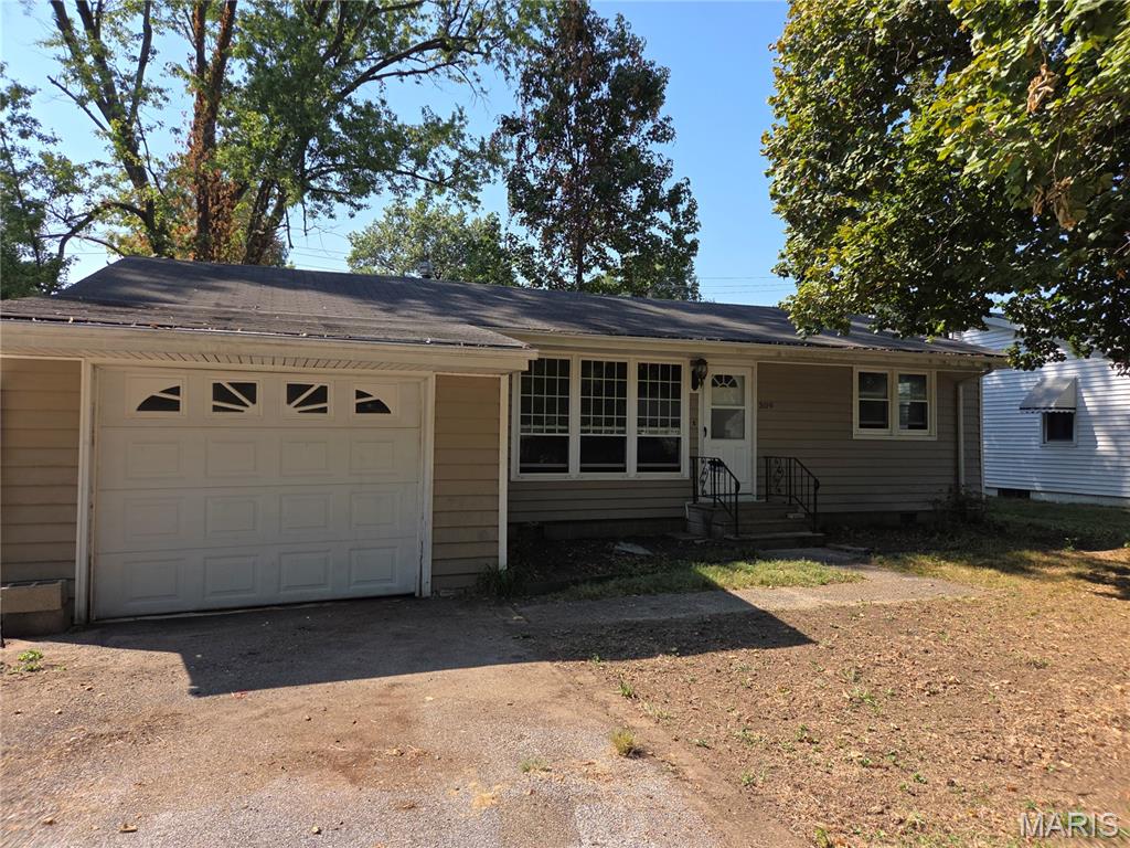 309 Joy Drive Property Photo 1