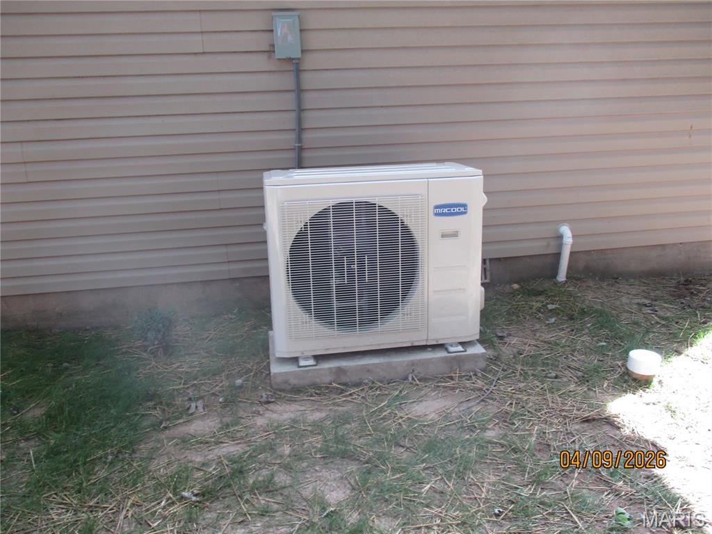704 Shenandoah Avenue Property Photo 3