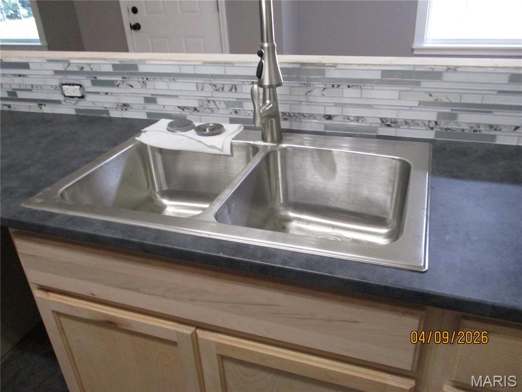 704 Shenandoah Avenue Property Photo 7
