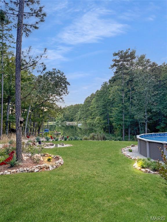 10994 Crestwood Road Property Photo 5