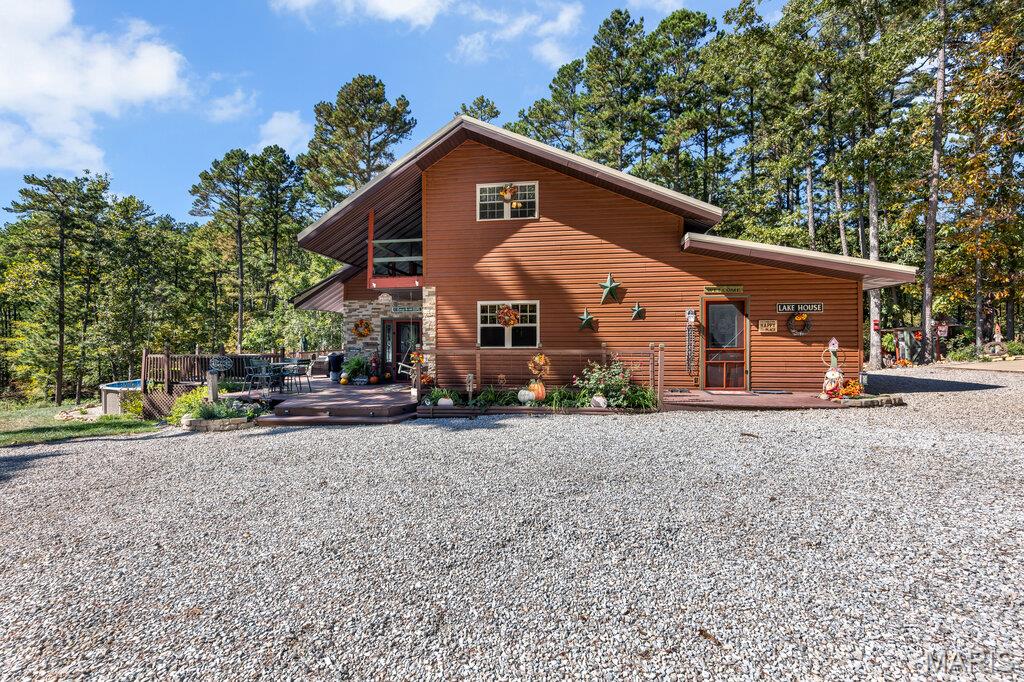 10994 Crestwood Road Property Photo 13