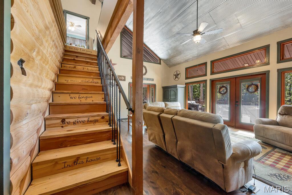 10994 Crestwood Road Property Photo 55