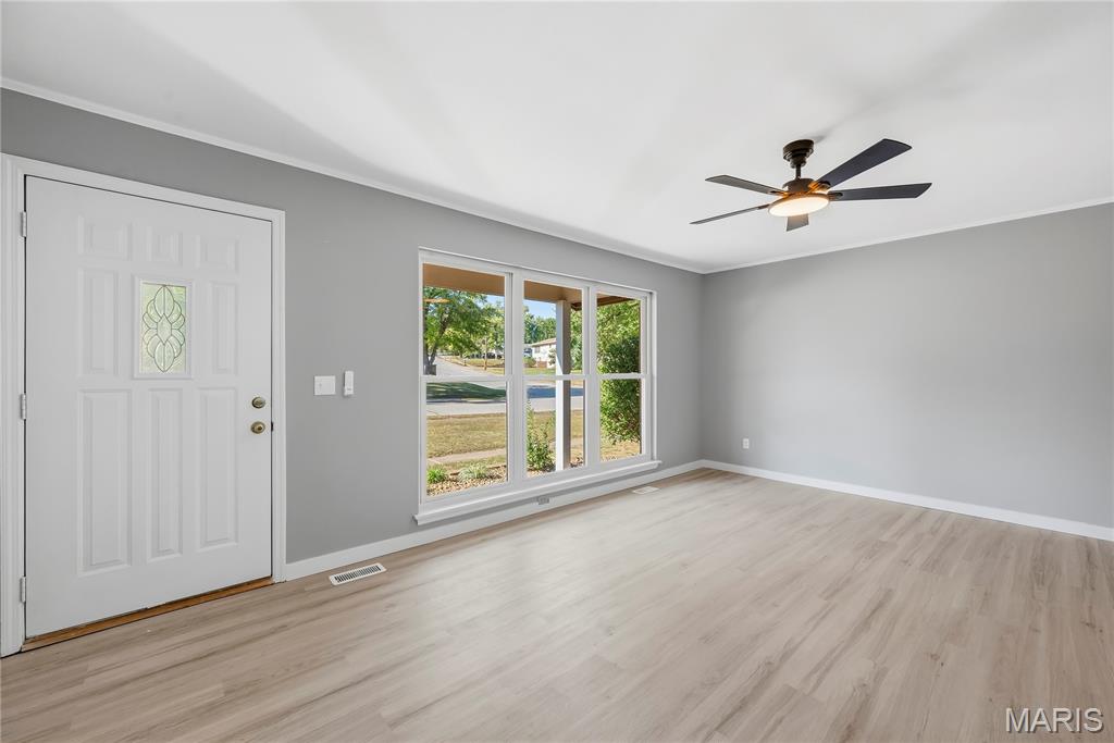 2916 Thrush Drive Property Photo 3