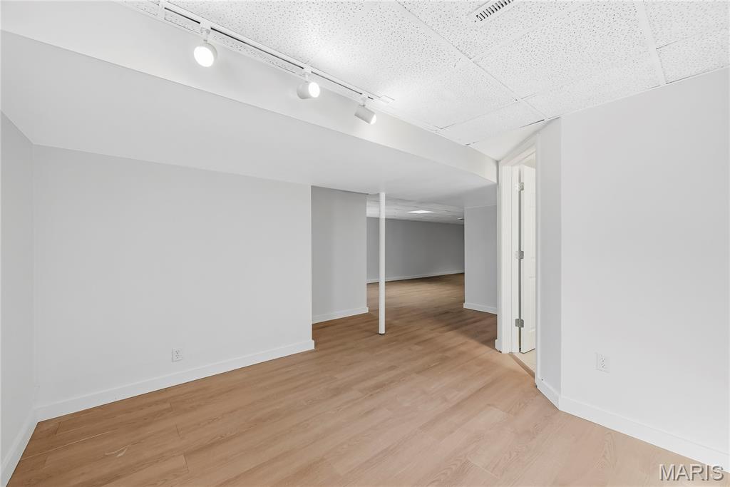 2916 Thrush Drive Property Photo 28