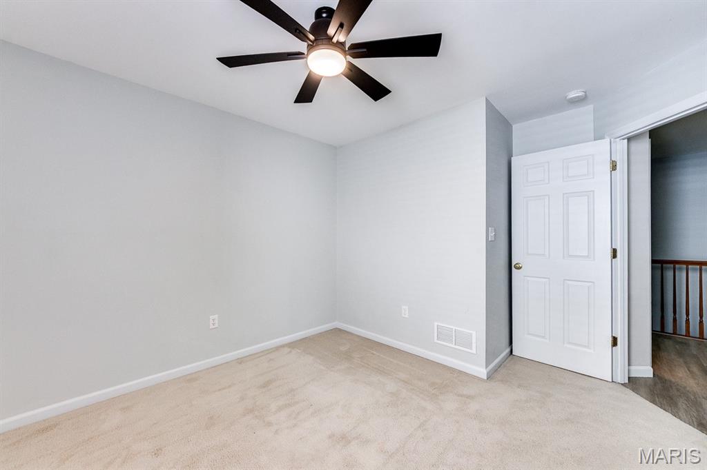 546 Springhurst Parkway Property Photo 35
