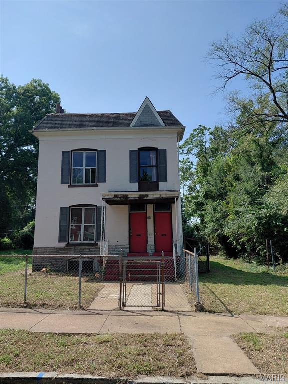 6032 Suburban Avenue Property Photo 1