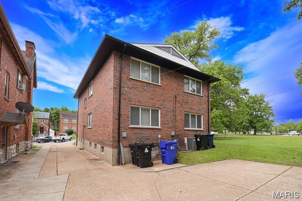 7359 Balson Avenue Property Photo 25