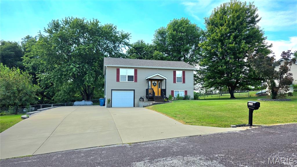 6336 Rainbow Ridge