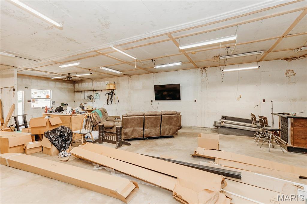 38257 Highway Hh Property Photo 48