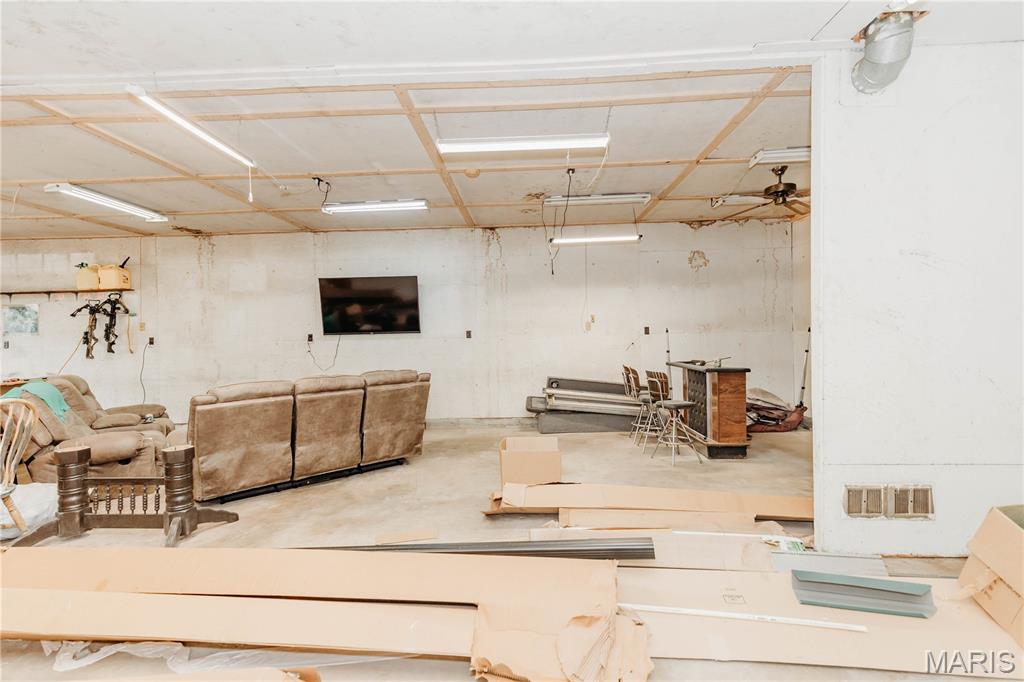 38257 Highway Hh Property Photo 49