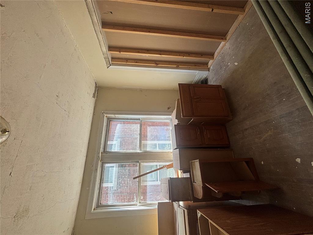 2849 Meramec Street Property Photo 3
