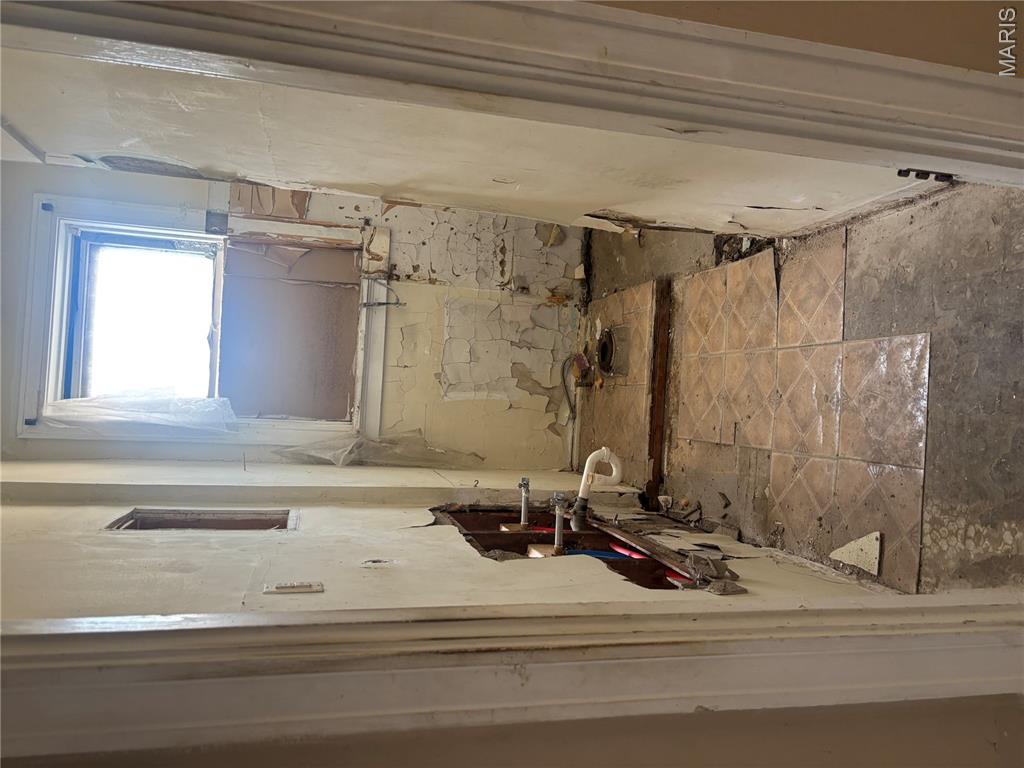 2849 Meramec Street Property Photo 13