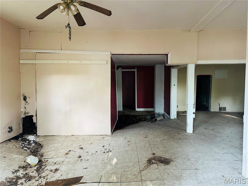 14904 Highway 63 Property Photo 2