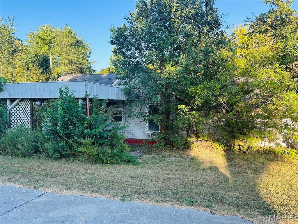 14904 Highway 63 Property Photo 3