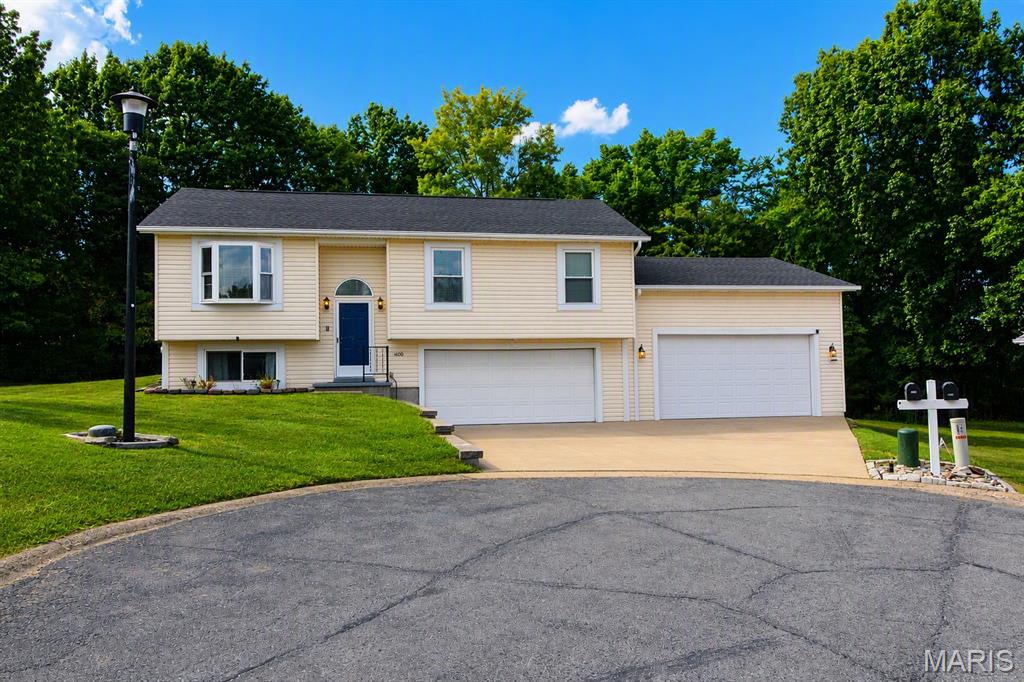 1400 Dutch Mill Drive Property Photo 1
