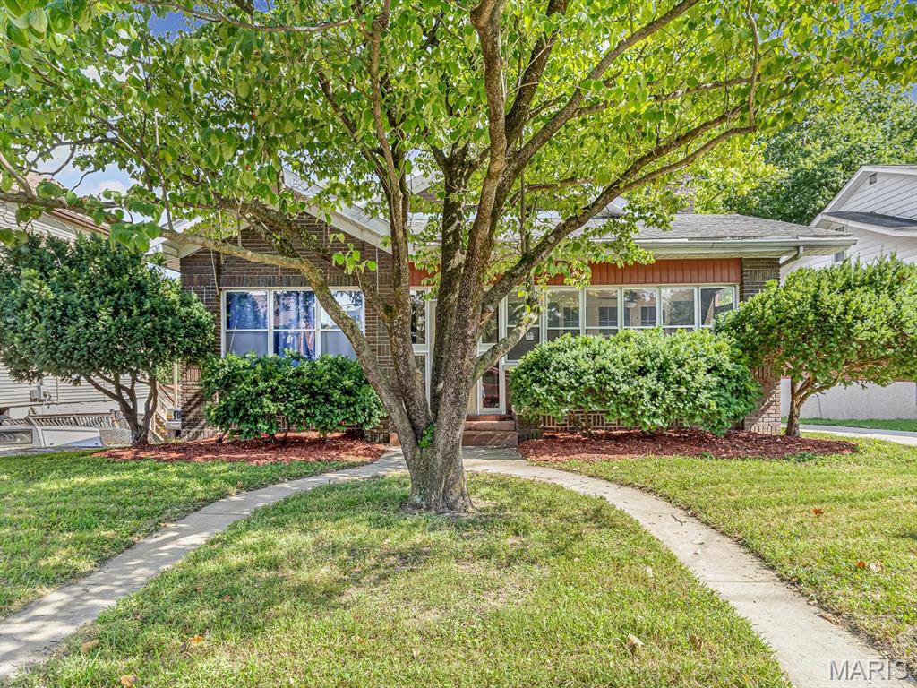 851 Washington Avenue Property Photo 1