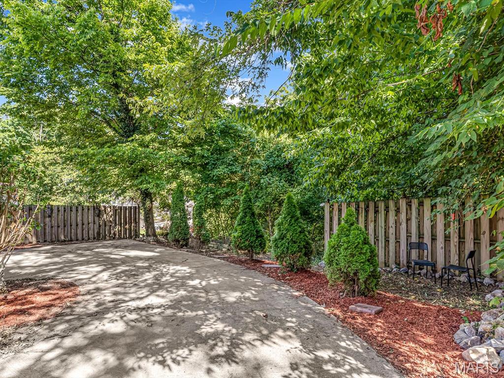 851 Washington Avenue Property Photo 12