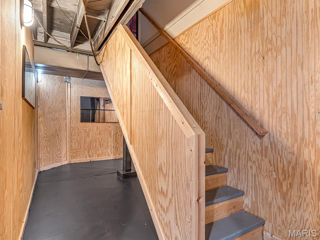 851 Washington Avenue Property Photo 31