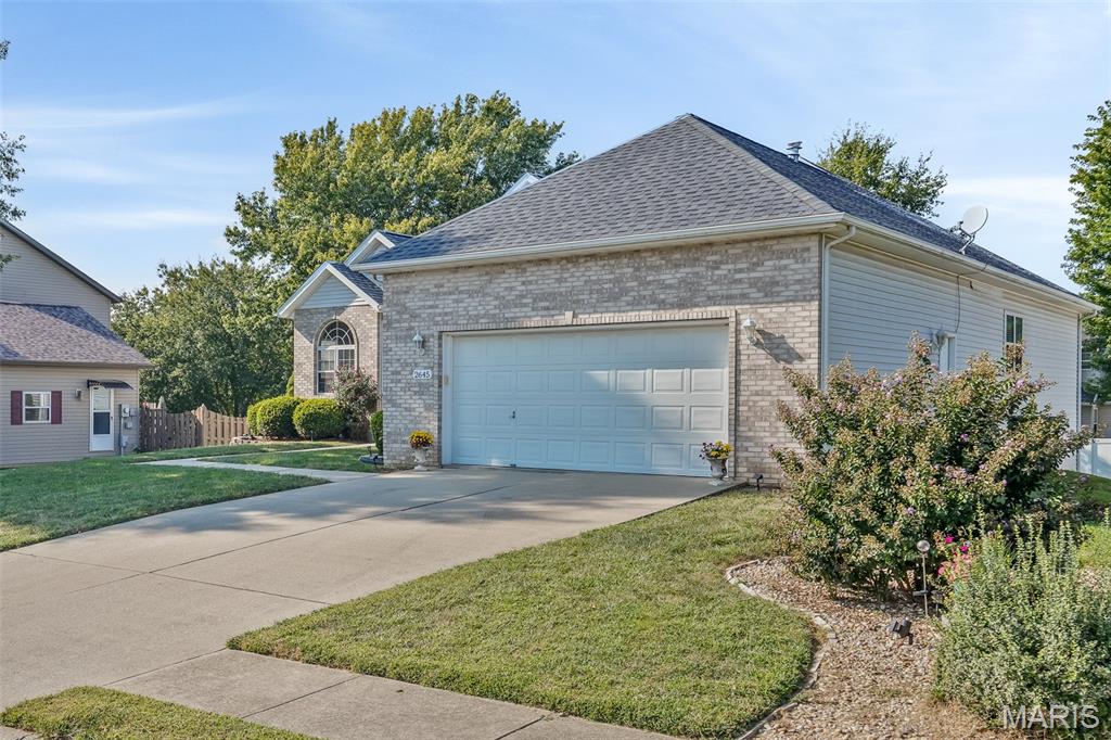 2645 Katrine Lake Drive Property Photo 4